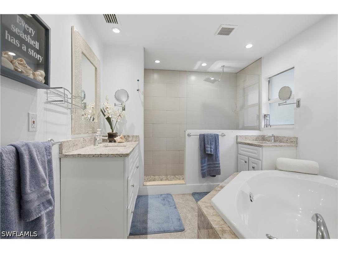 150 Logan Boulevard N Naples FL 34119 226025339 image19