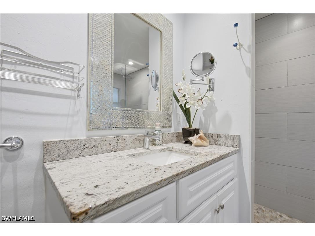 150 Logan Boulevard N Naples FL 34119 226025339 image20