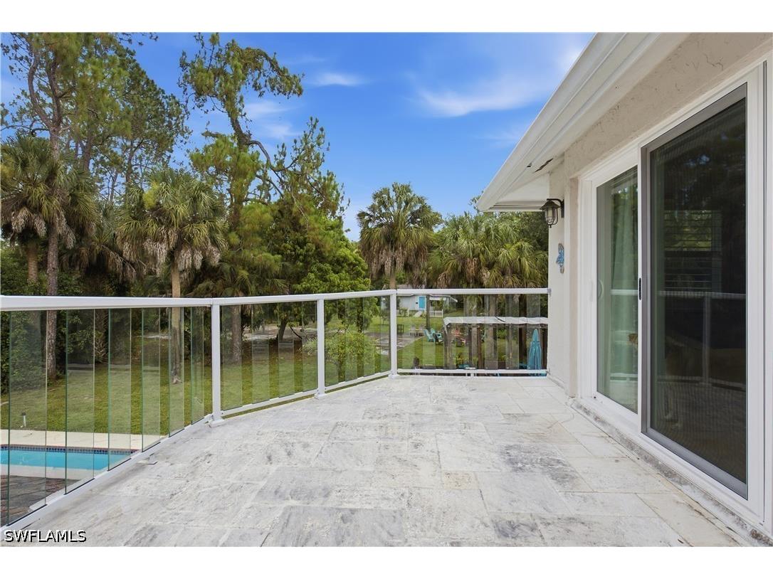 150 Logan Boulevard N Naples FL 34119 226025339 image25