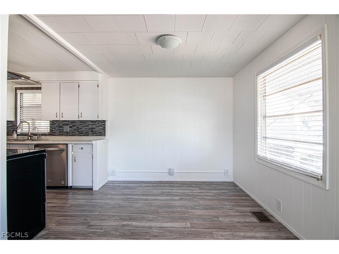 150 Overland Trail North Fort Myers FL 33917 2026013743 image13