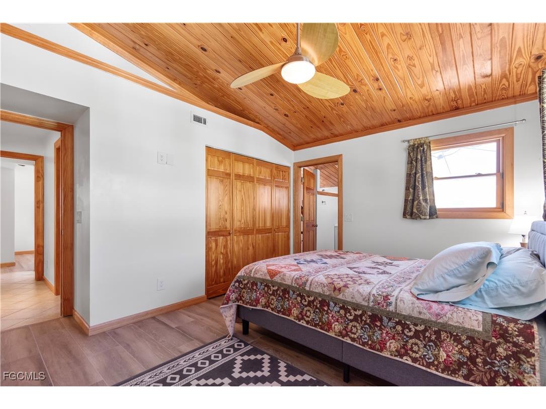 150 Pearl Street Fort Myers Beach FL 33931 2025010370 image13