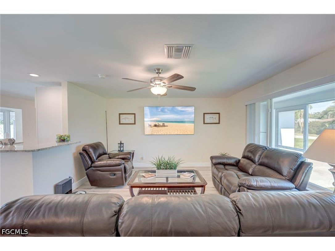 150 SW 48th Terrace Cape Coral FL 33914 2026016492 image7