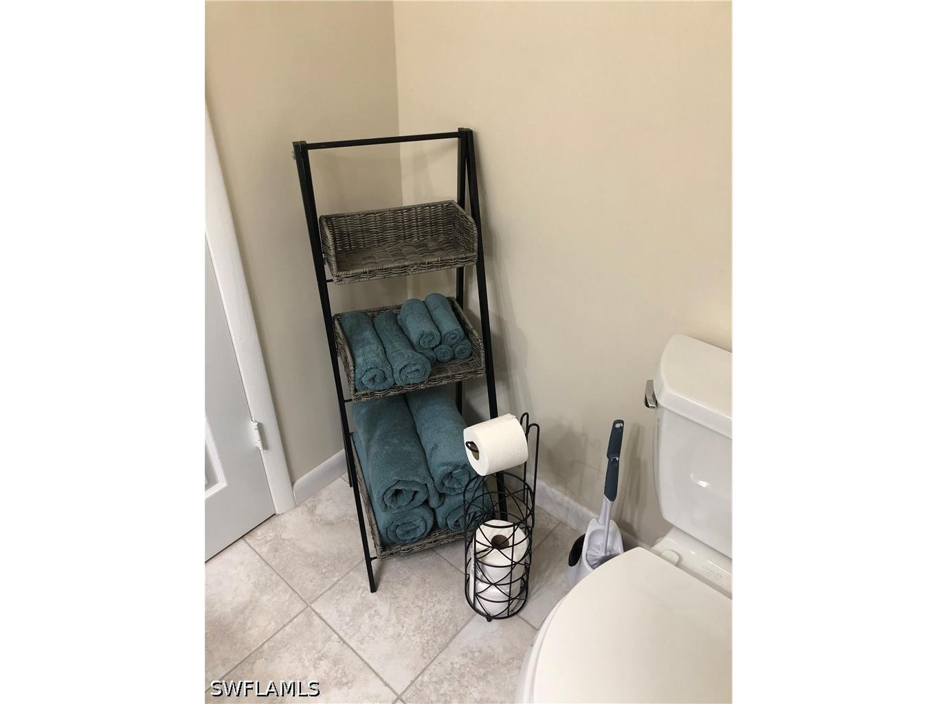 150 Turtle Lake Court #310 Naples FL 34105 226015244 image38