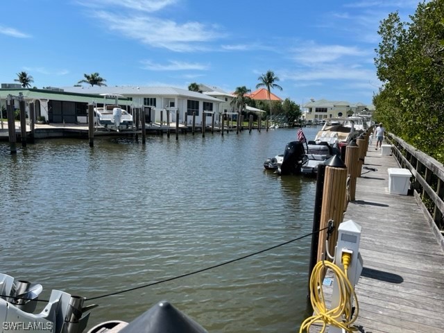 1500 5th Avenue S Naples FL 34102 223019157 image1