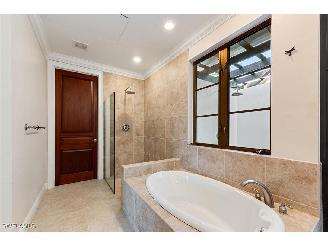 1500 Bald Eagle Drive #93 Naples FL 34105 226000082 image24