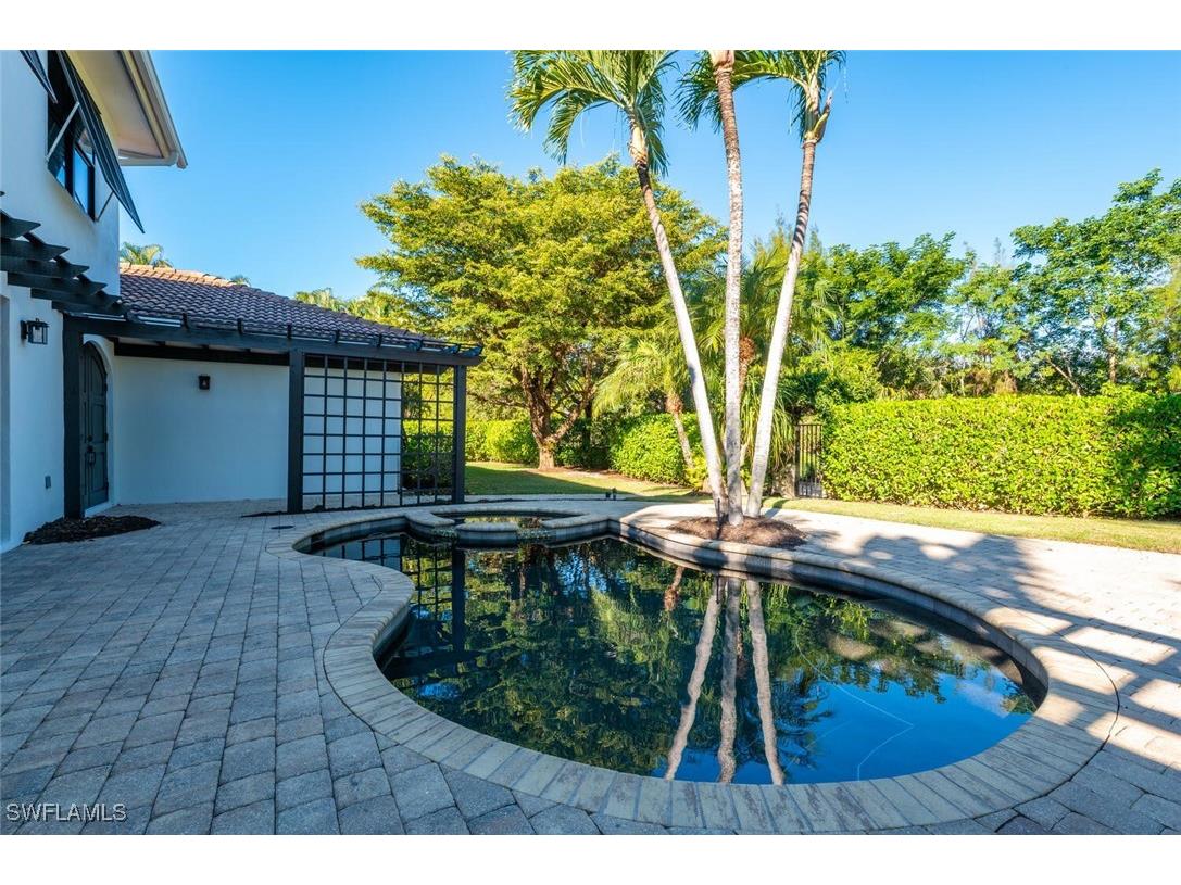 1500 Bald Eagle Drive #93 Naples FL 34105 226000082 image4