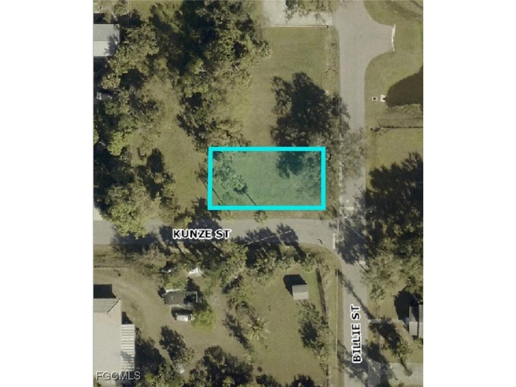 1500 Billie Street Fort Myers FL 33916 2025009172 image3