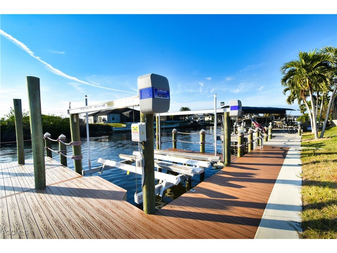 1500 NW 36th Avenue Cape Coral FL 33993 2026000385 image12