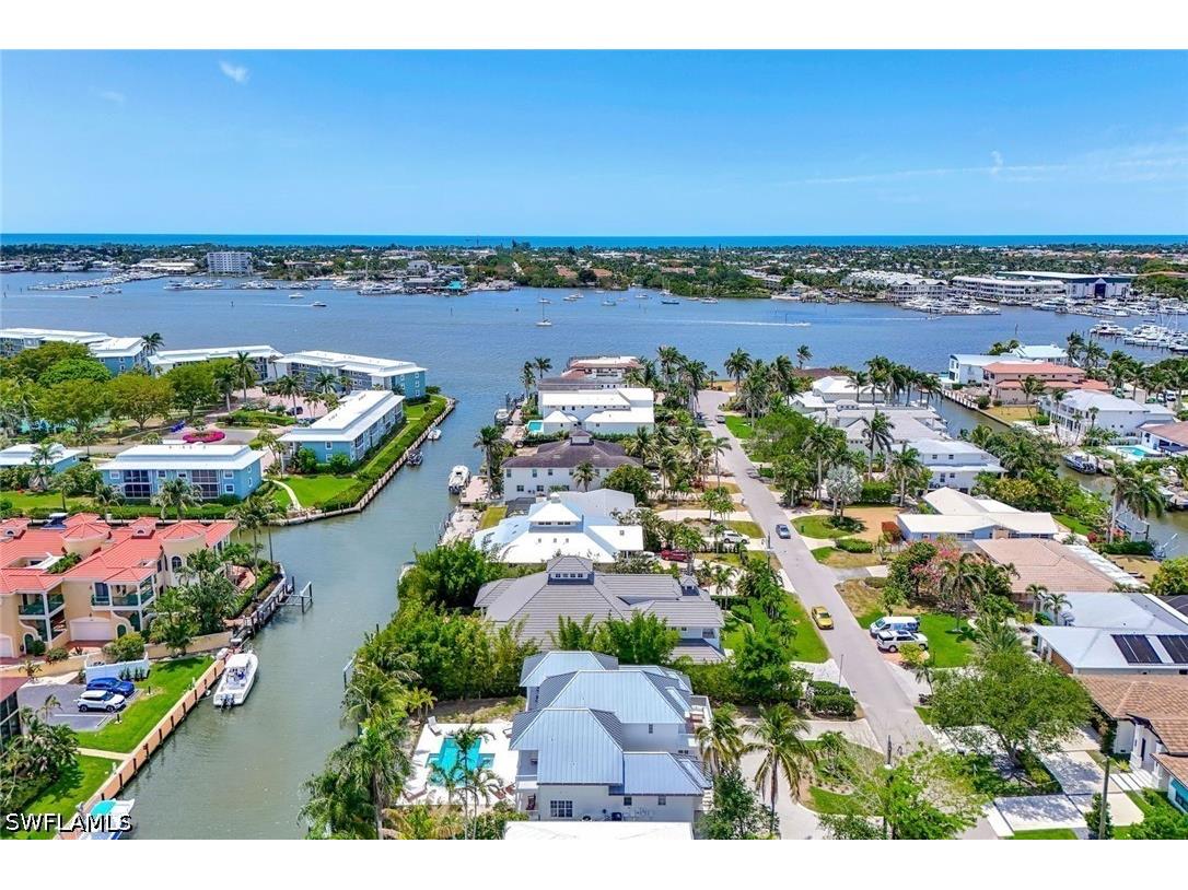 1500 Pelican Avenue Naples FL 34102 226023145 image23