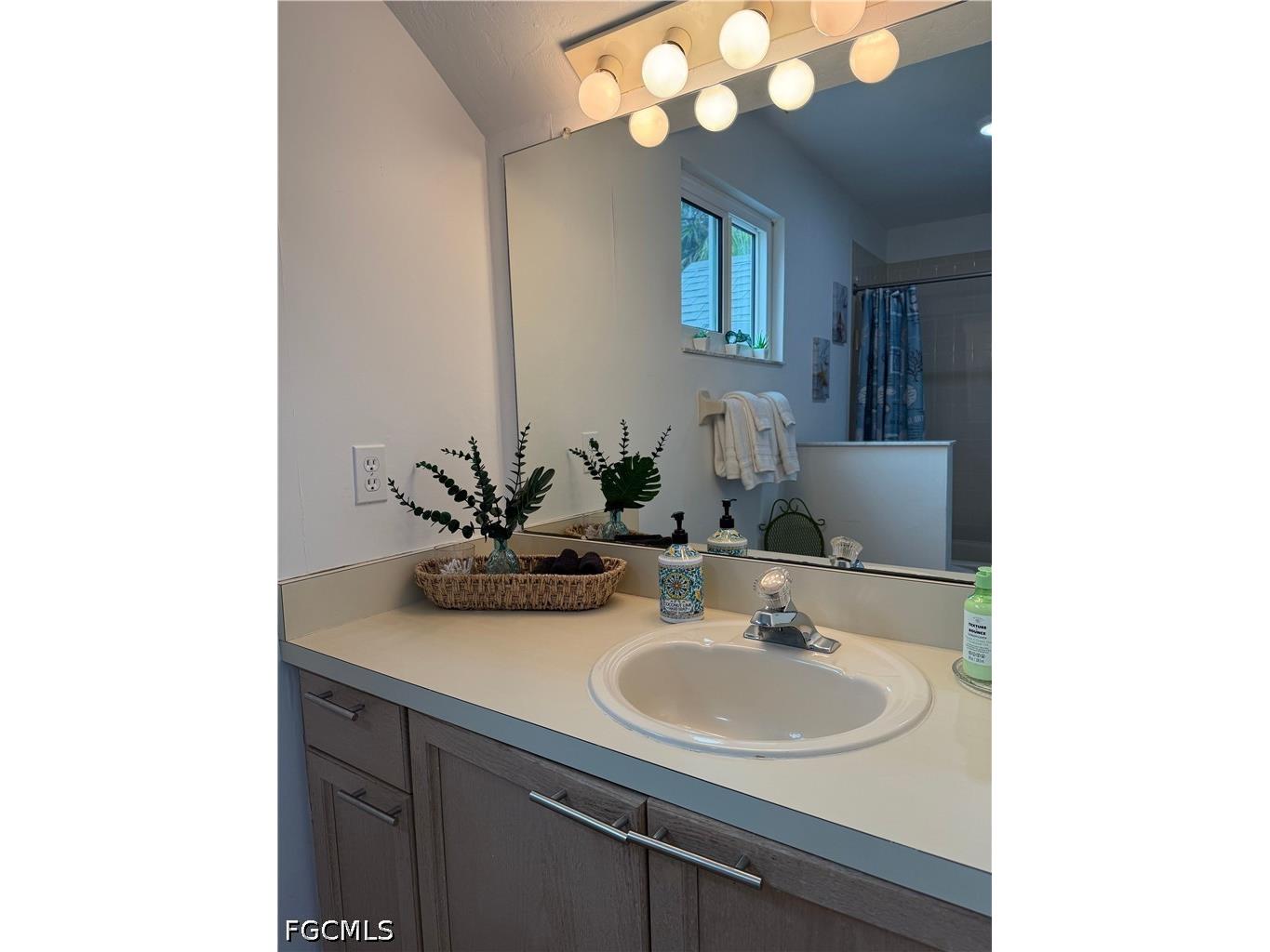 15009 Cloverdale Drive Fort Myers FL 33919 2026018644 image20