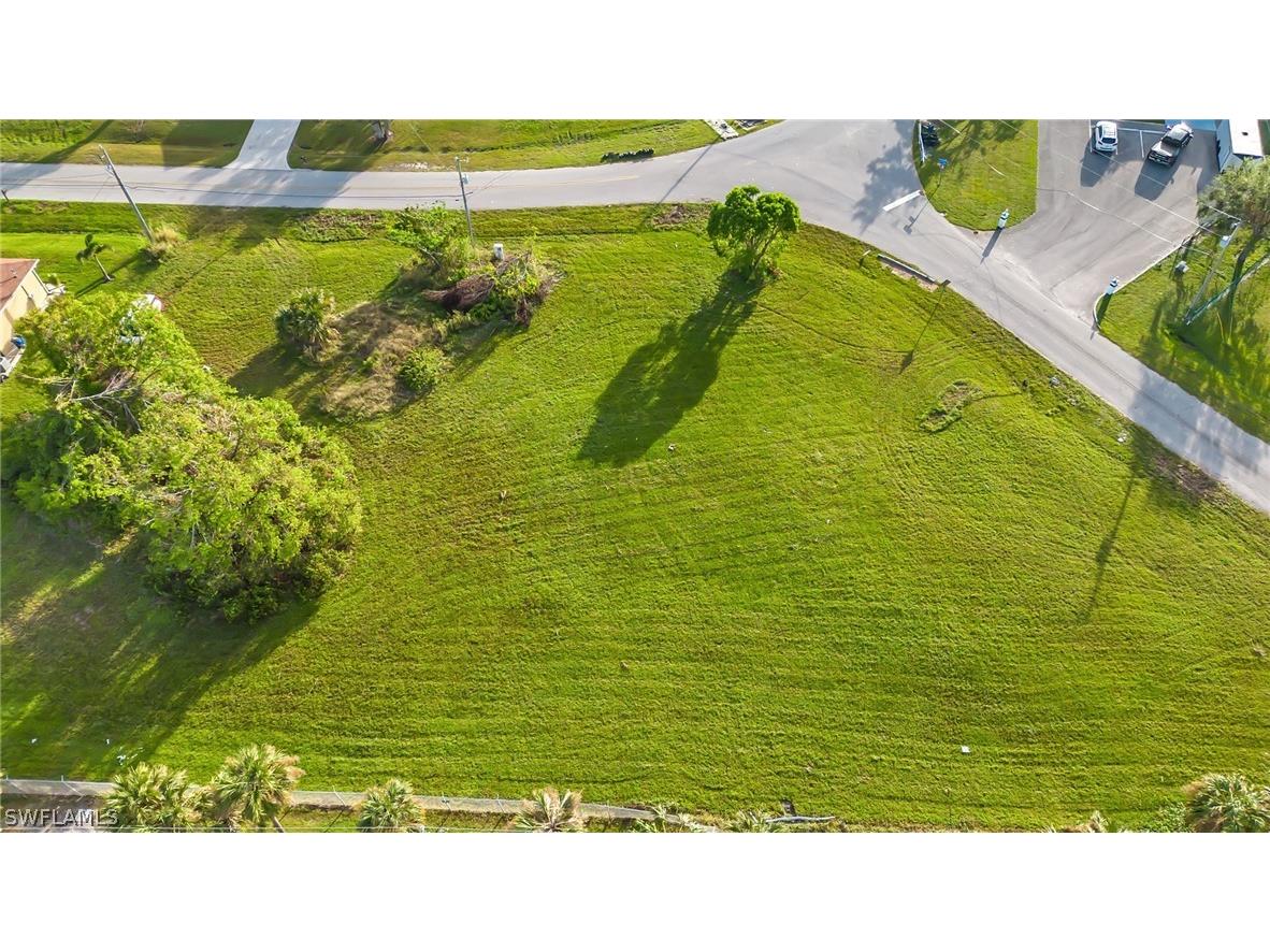 1501 Evalena Lane North Fort Myers FL 33917 222080502 image1