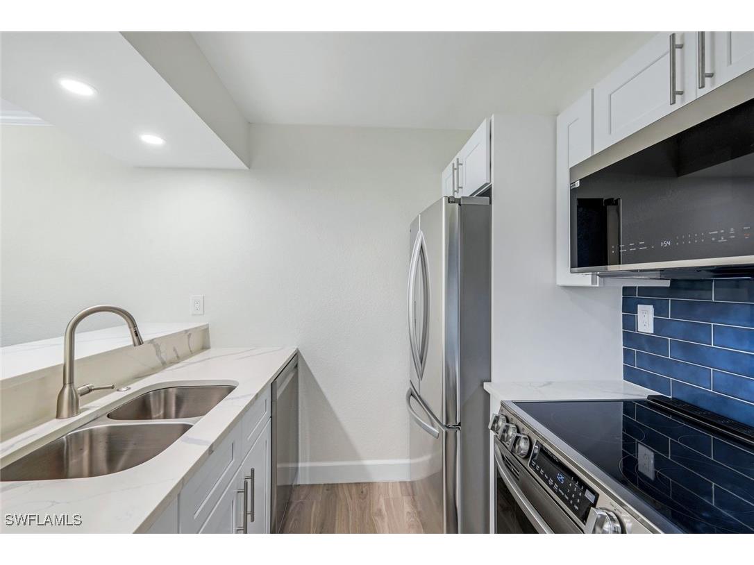 1501 Middle Gulf Drive #110H Sanibel FL 33957 225061588 image8