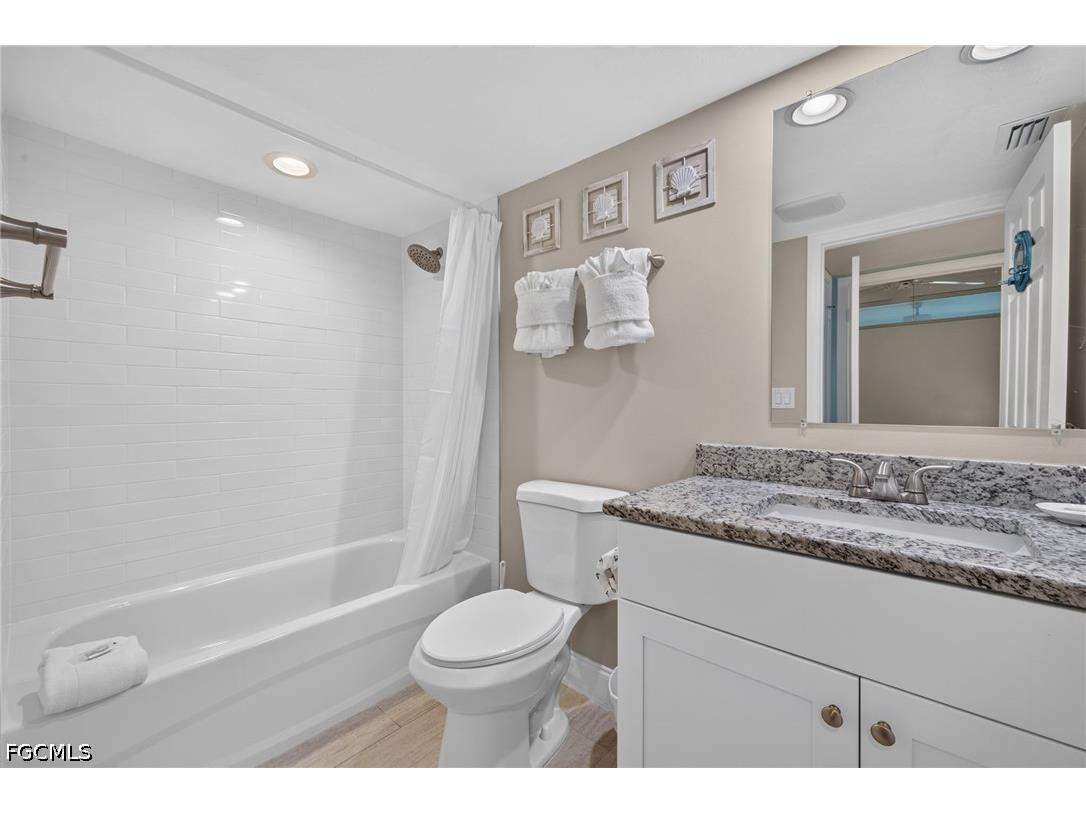 1501 Middle Gulf Drive #208H Sanibel FL 33957 2026025862 image15