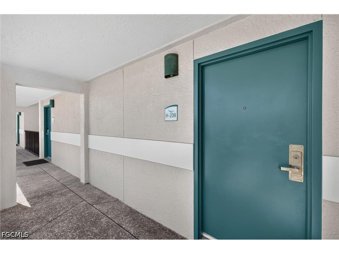 1501 Middle Gulf Drive #208H Sanibel FL 33957 2026025862 image3