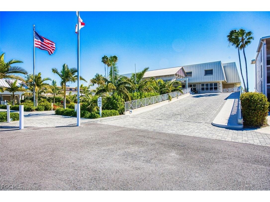 1501 Middle Gulf Drive #303K Sanibel FL 33957 2026006285 image31