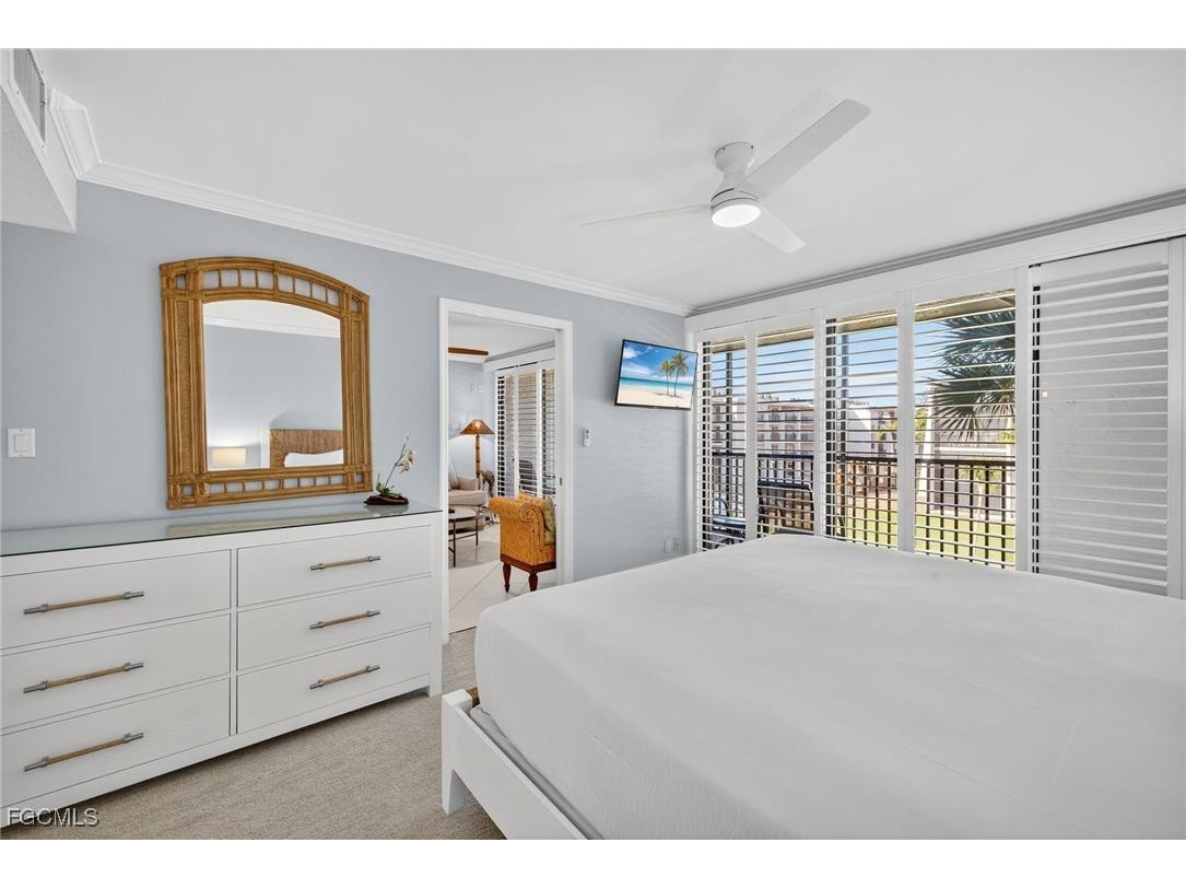 1501 Middle Gulf Drive #305F Sanibel FL 33957 2025020620 image13