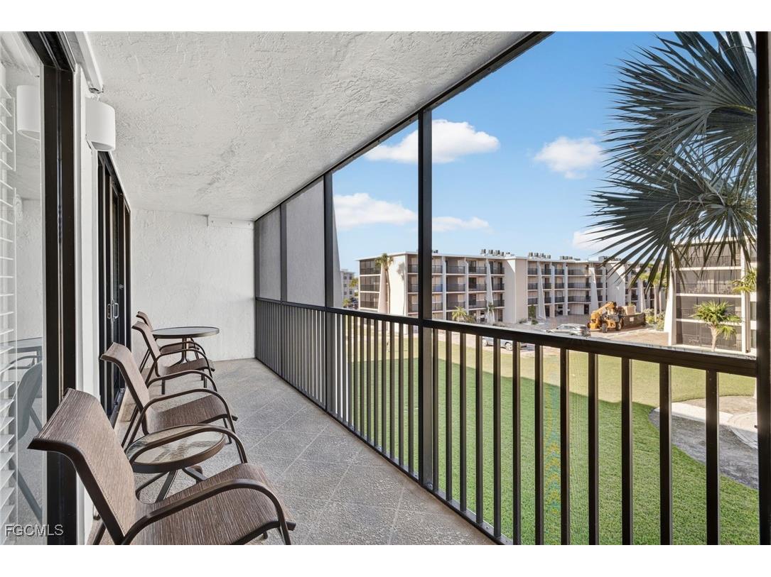 1501 Middle Gulf Drive #305F Sanibel FL 33957 2025020620 image15