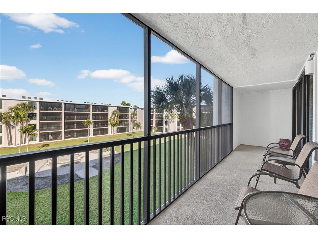 1501 Middle Gulf Drive #305F Sanibel FL 33957 2025020620 image17