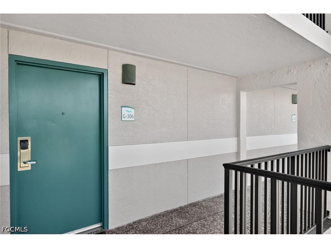 1501 Middle Gulf Drive #306G Sanibel FL 33957 2026025308 image2