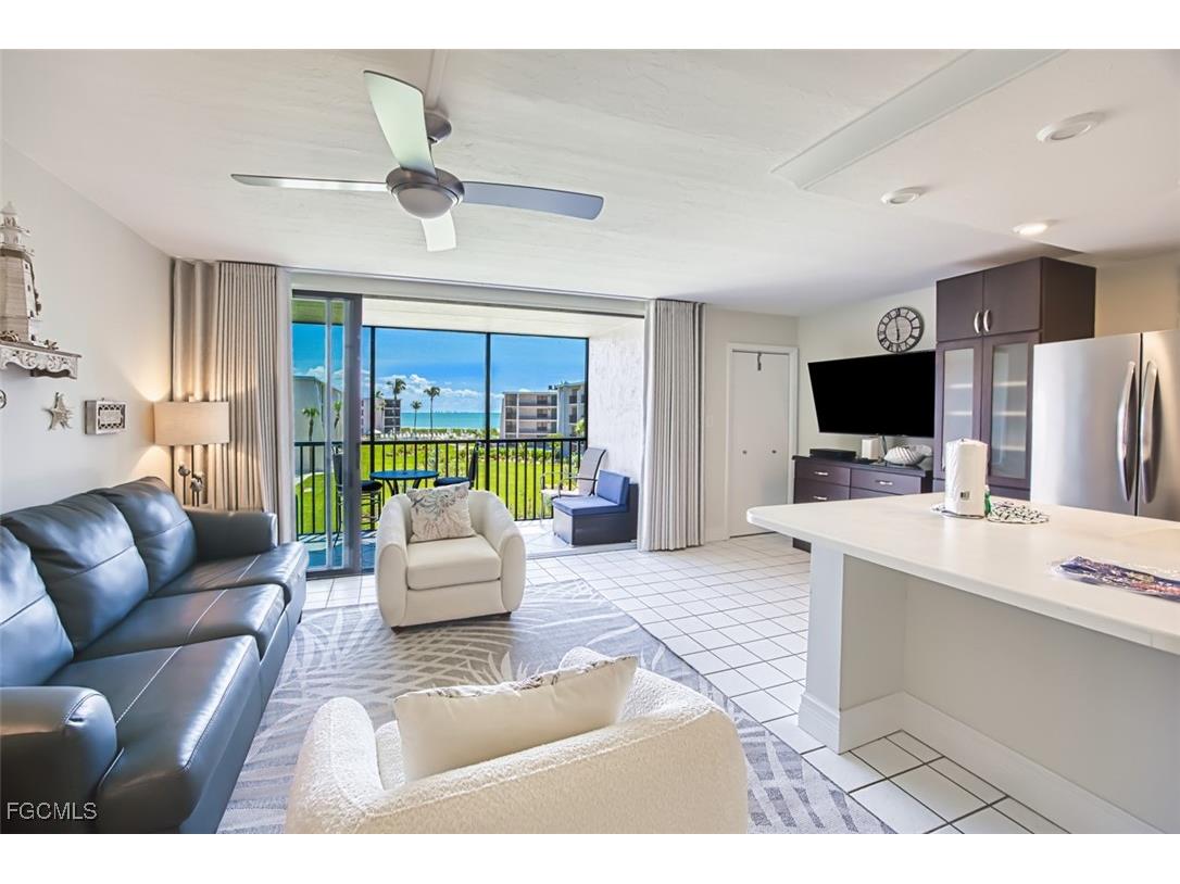 1501 Middle Gulf Drive #307C Sanibel FL 33957 2025006434 image1