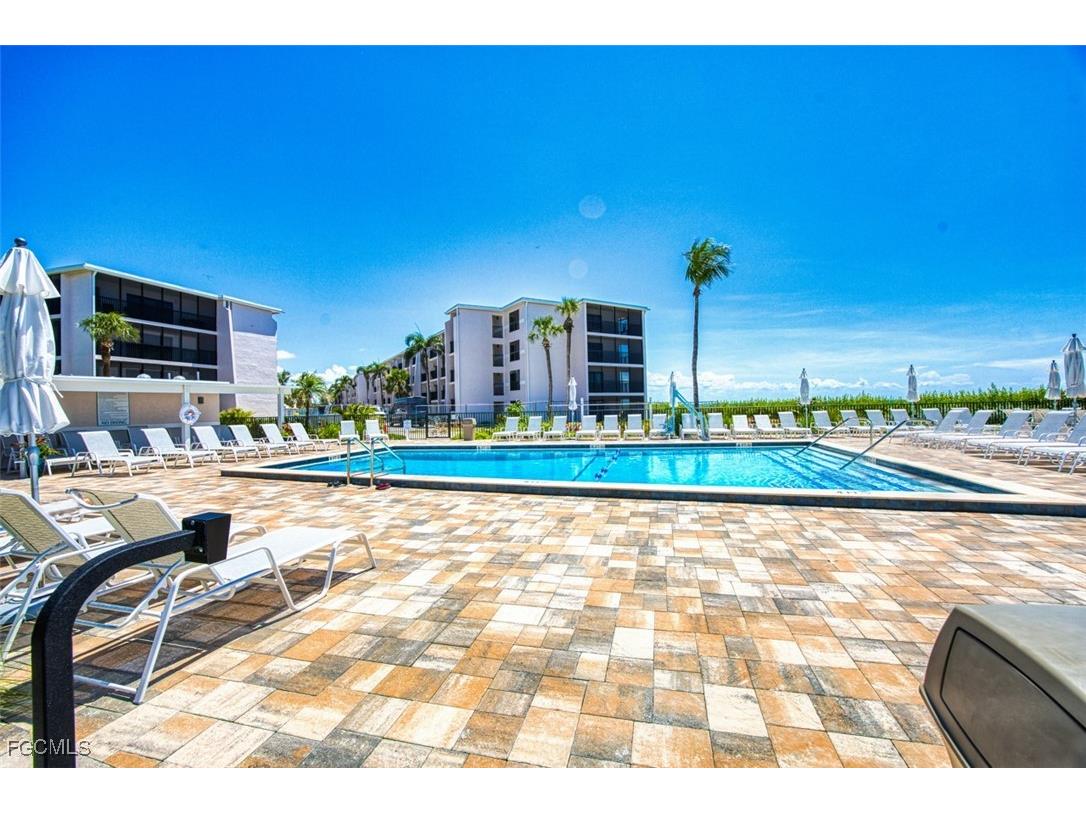 1501 Middle Gulf Drive #307C Sanibel FL 33957 2025006434 image31