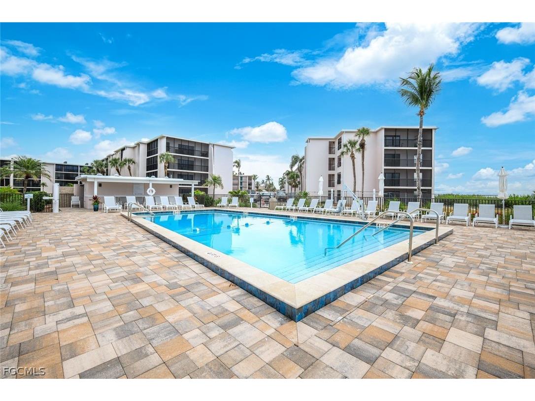 1501 Middle Gulf Drive #403A Sanibel FL 33957 2026009275 image20