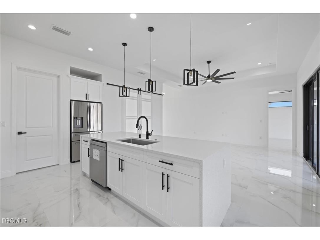 1501 NE 15th Terrace Cape Coral FL 33909 2026005547 image15