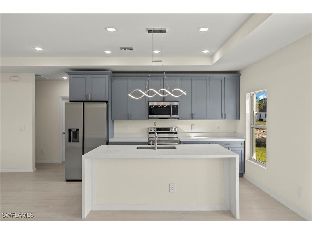 1501 Unice Avenue N Lehigh Acres FL 33971 225006697 image1