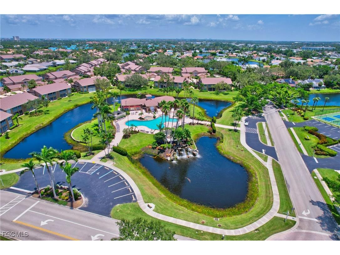 15010 Lakeside View Drive #202 Fort Myers FL 33919 2025008676 image1