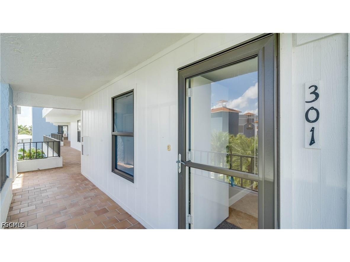 15010 Punta Rassa Road #301 Fort Myers FL 33908 2026003406 image8