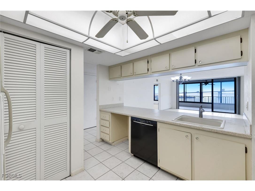 15010 Punta Rassa Road #305 Fort Myers FL 33908 2026005706 image10