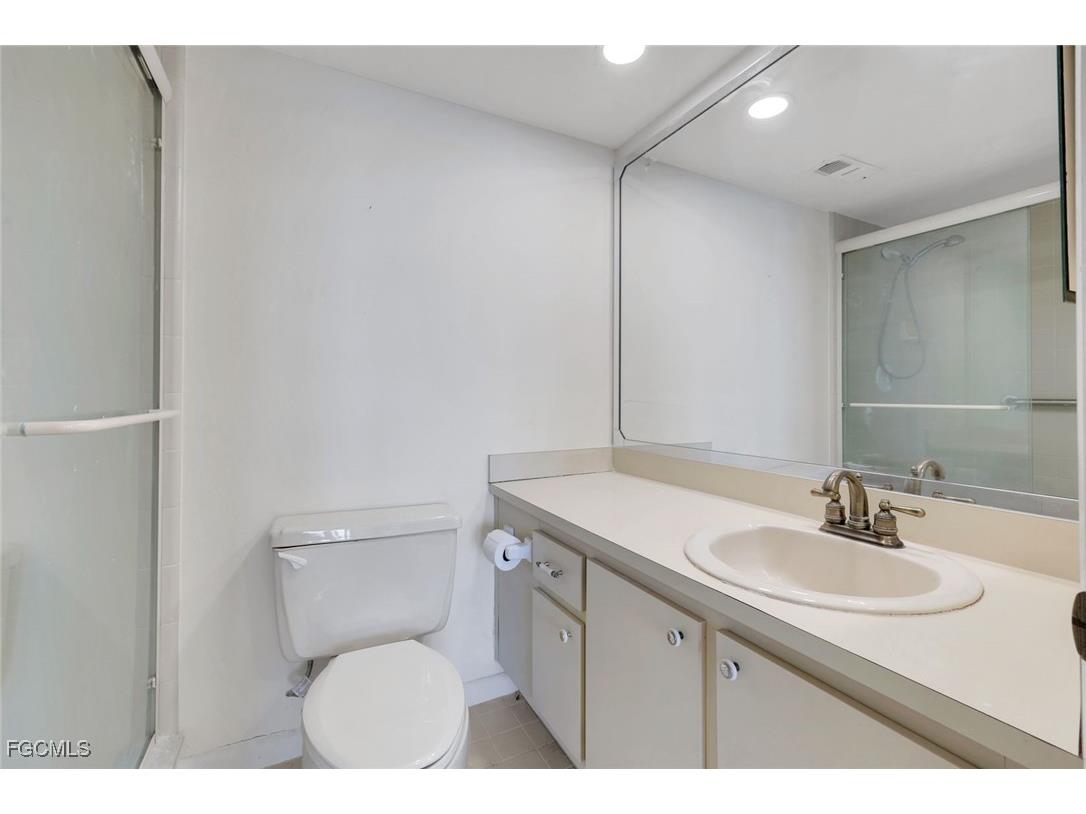 15010 Punta Rassa Road #305 Fort Myers FL 33908 2026005706 image16