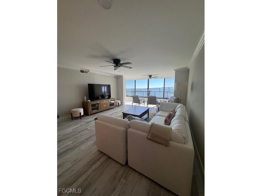 15010 Punta Rassa Road #404 Fort Myers FL 33908 2025021126 image9