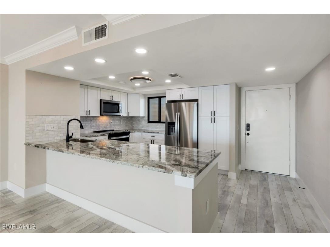 15010 Punta Rassa Road #404 Fort Myers FL 33908 225028088 image1