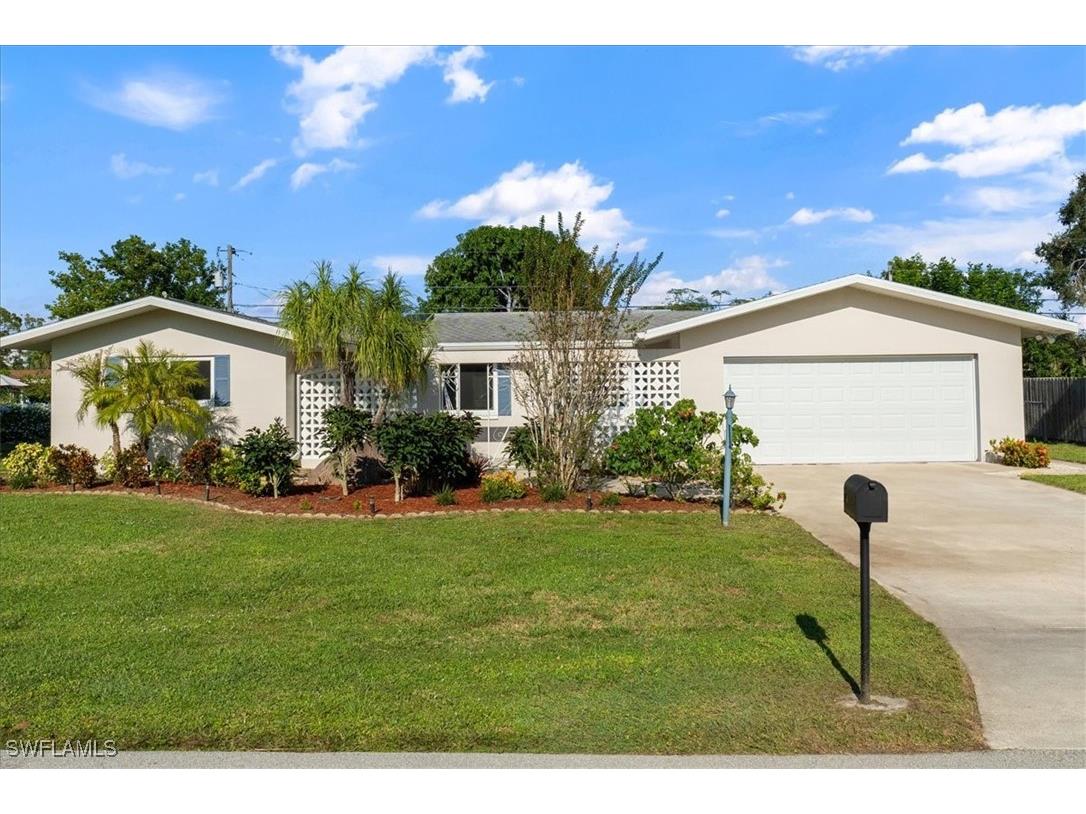 1502 Canal Street Lehigh Acres FL 33936 225075393 image1