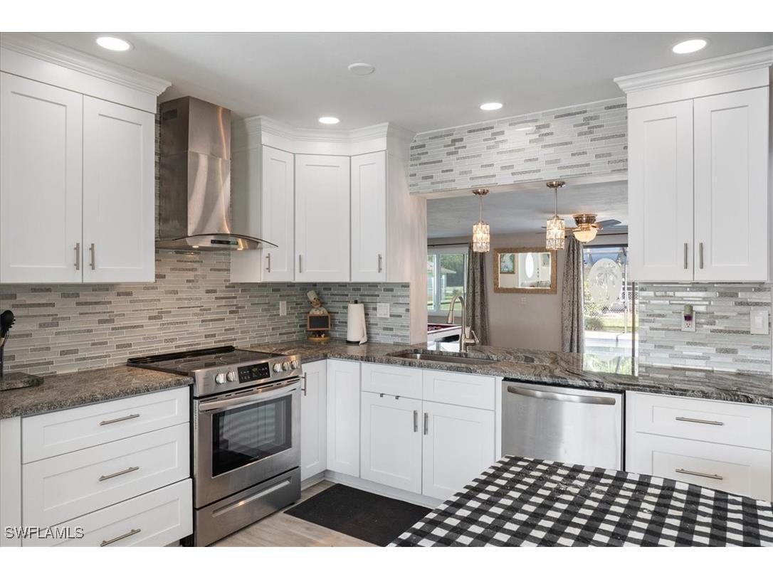 1502 Canal Street Lehigh Acres FL 33936 225075393 image9