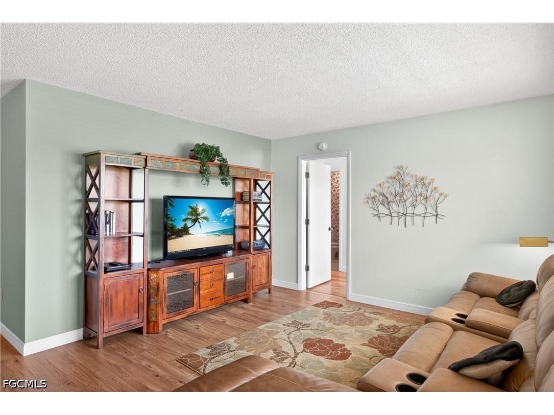1502 Myerlee Country Club Boulevard Fort Myers FL 33919 2026023865 image13