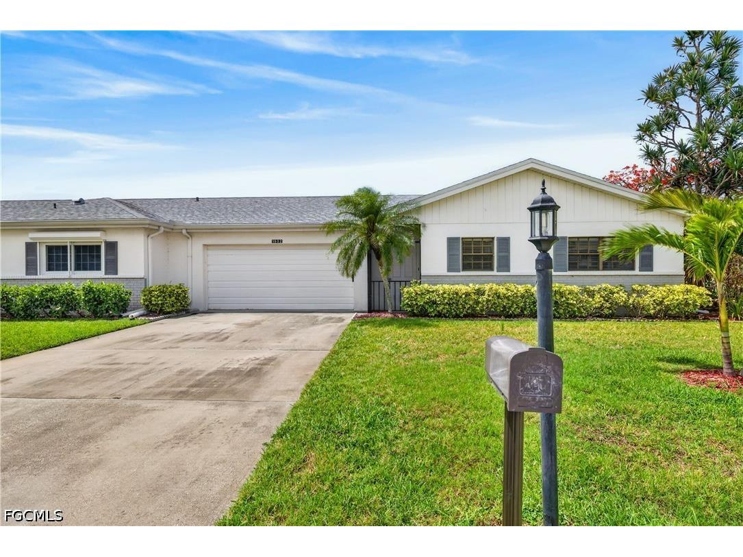 1502 Myerlee Country Club Boulevard Fort Myers FL 33919 2026023865 image2