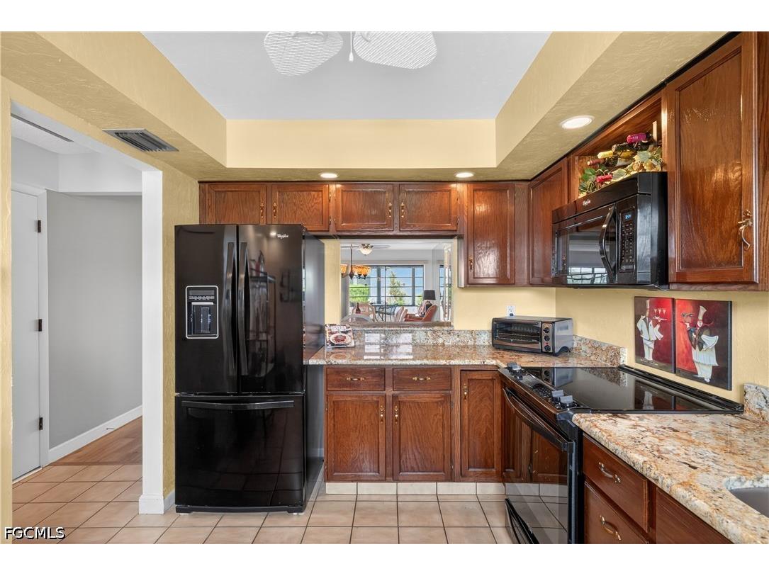 1502 Myerlee Country Club Boulevard Fort Myers FL 33919 2026023865 image4