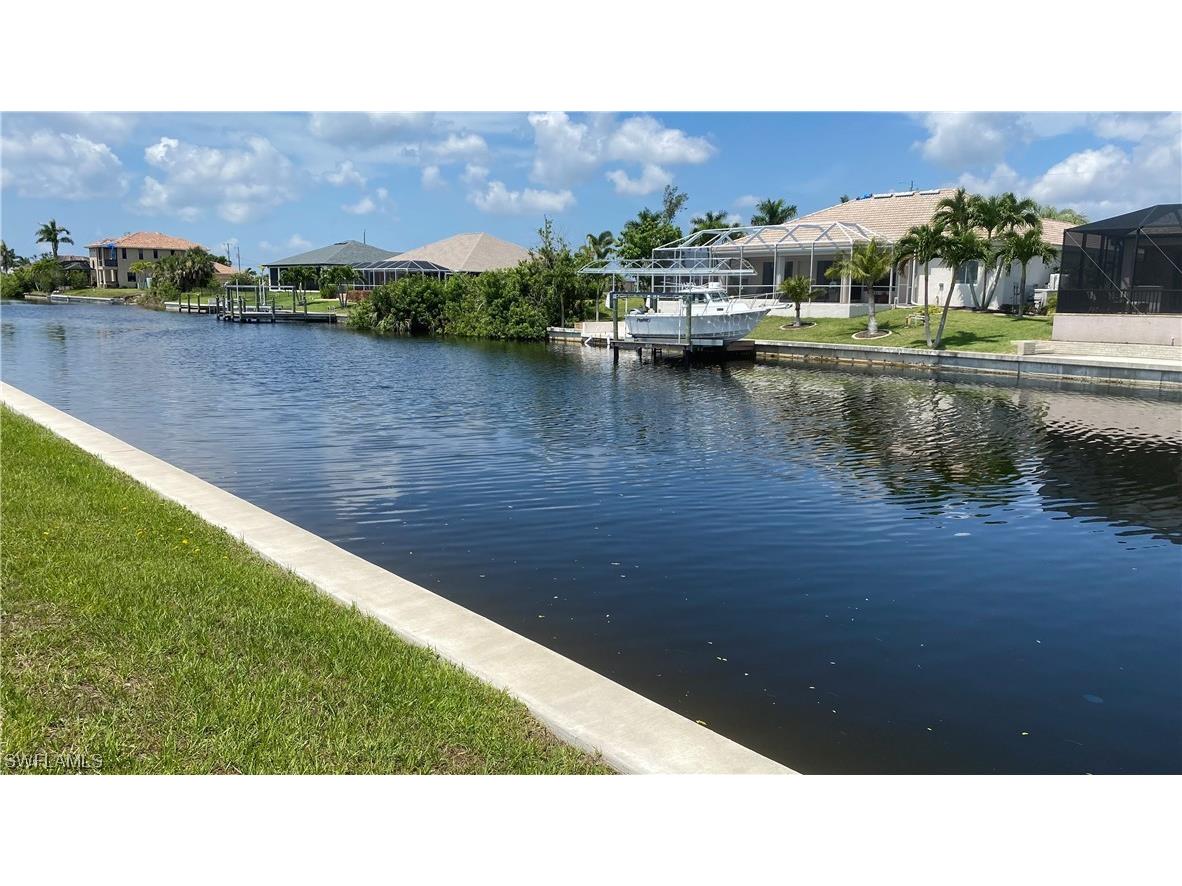 1502 NW 38th Place Cape Coral FL 33993 223043985 image1