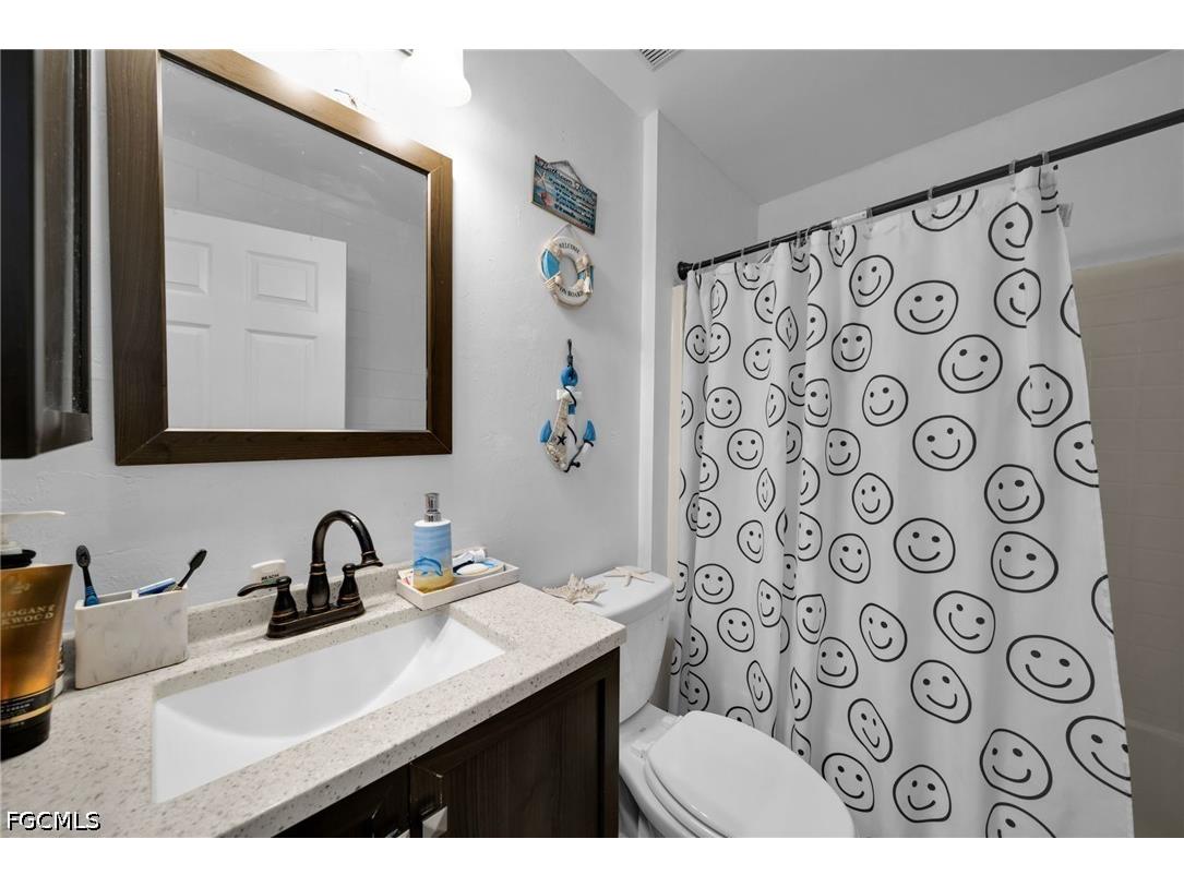 1502 SE 2nd Place Cape Coral FL 33990 2026023516 image18
