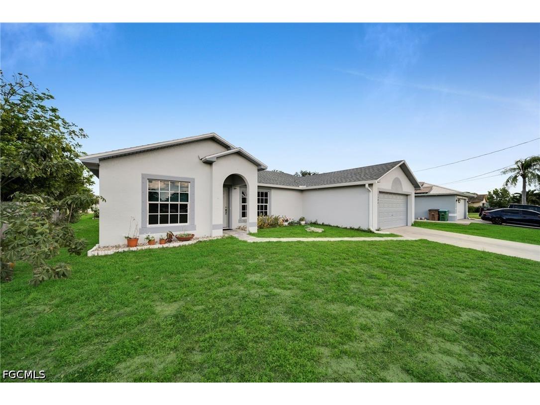 1502 SE 2nd Place Cape Coral FL 33990 2026023516 image3