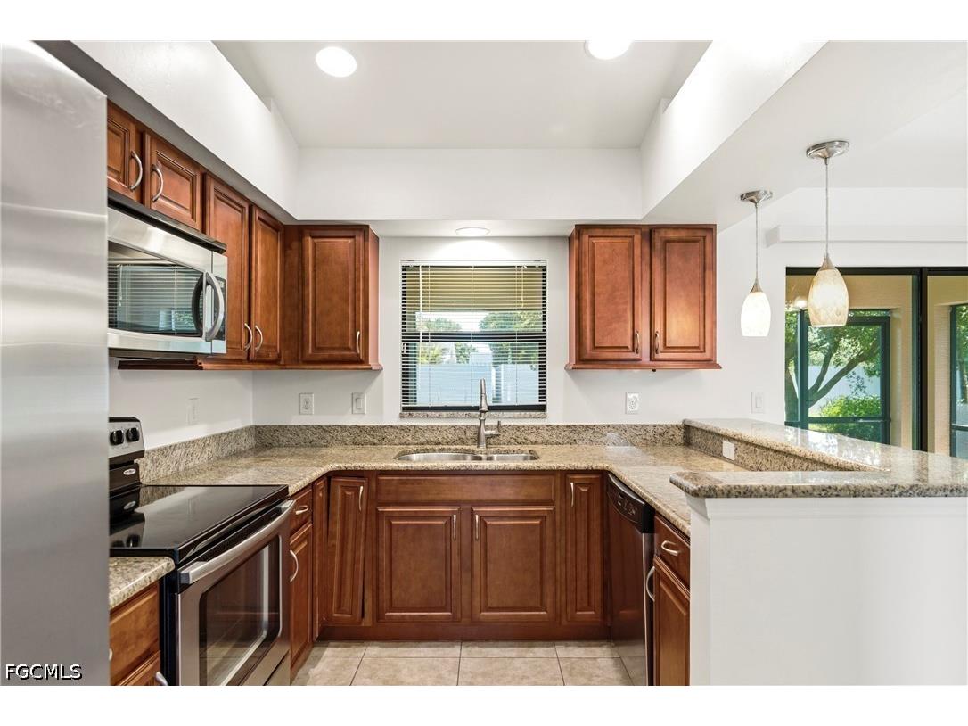 1502 SE 33rd Street Cape Coral FL 33904 2026026037 image5