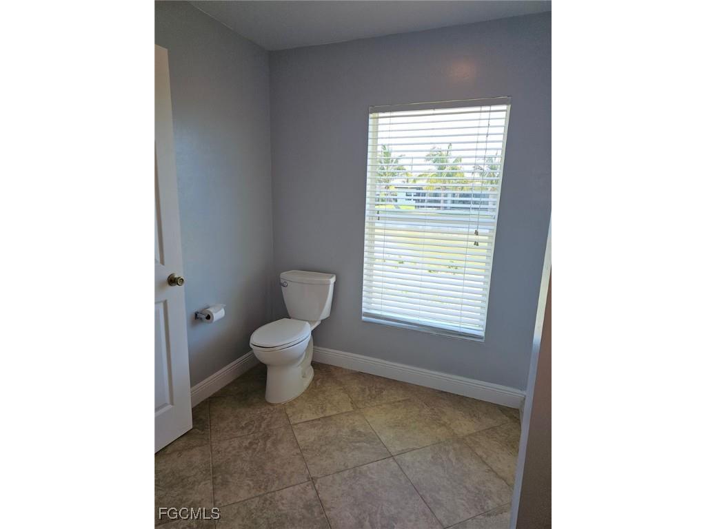1502 SW 20th Avenue Cape Coral FL 33991 2025015291 image18
