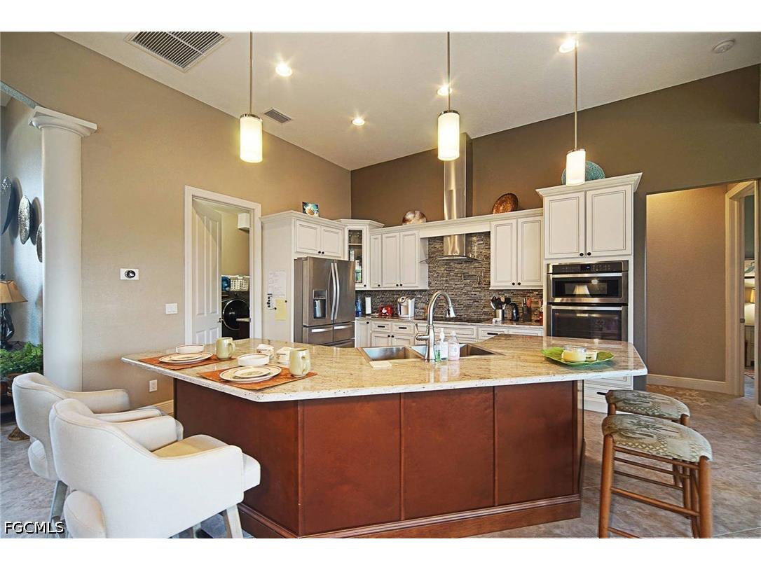 1502 SW 38th Street Cape Coral FL 33914 2026018708 image7