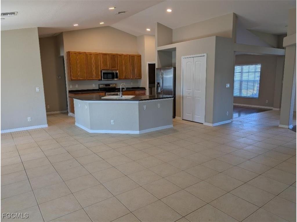 1502 SW 43rd Lane Cape Coral FL 33914 2025021084 image2