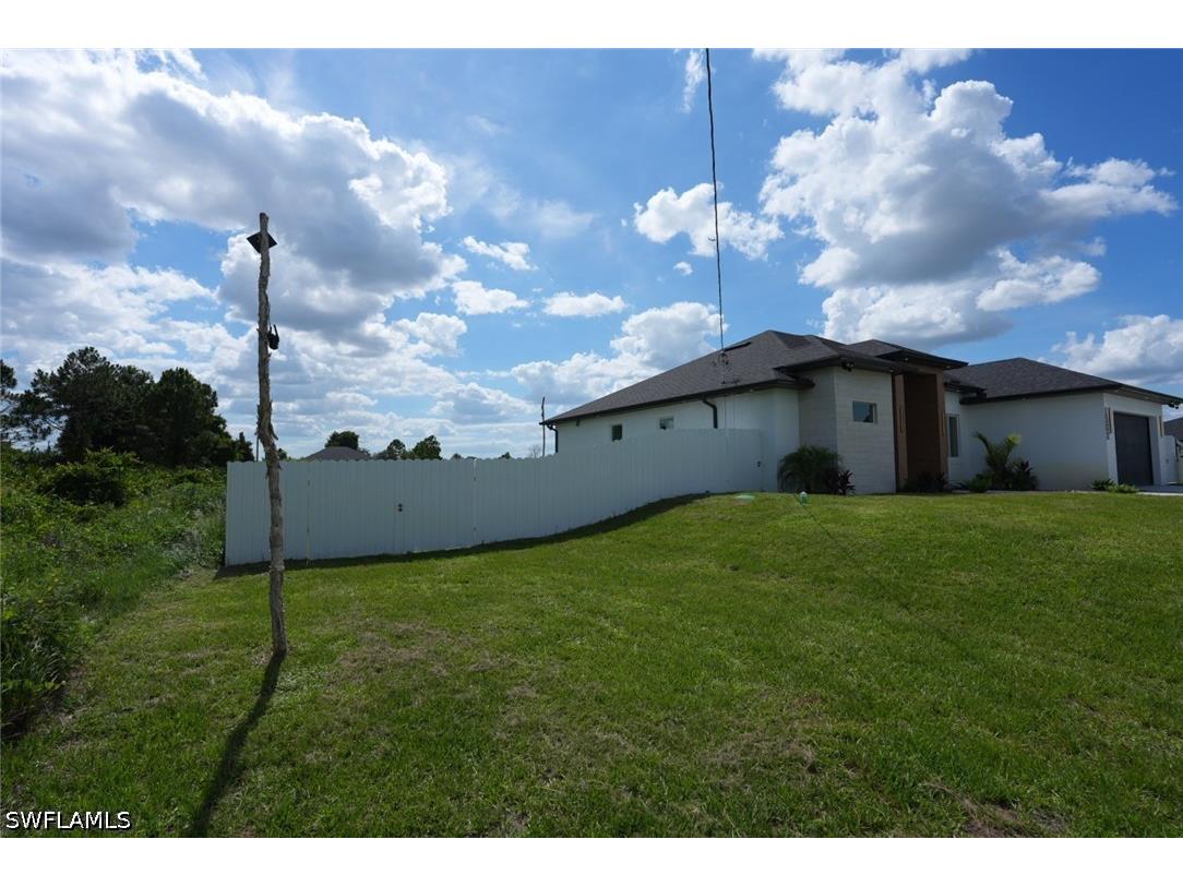 1502 Sara Avenue S Lehigh Acres FL 33976 226020678 image29