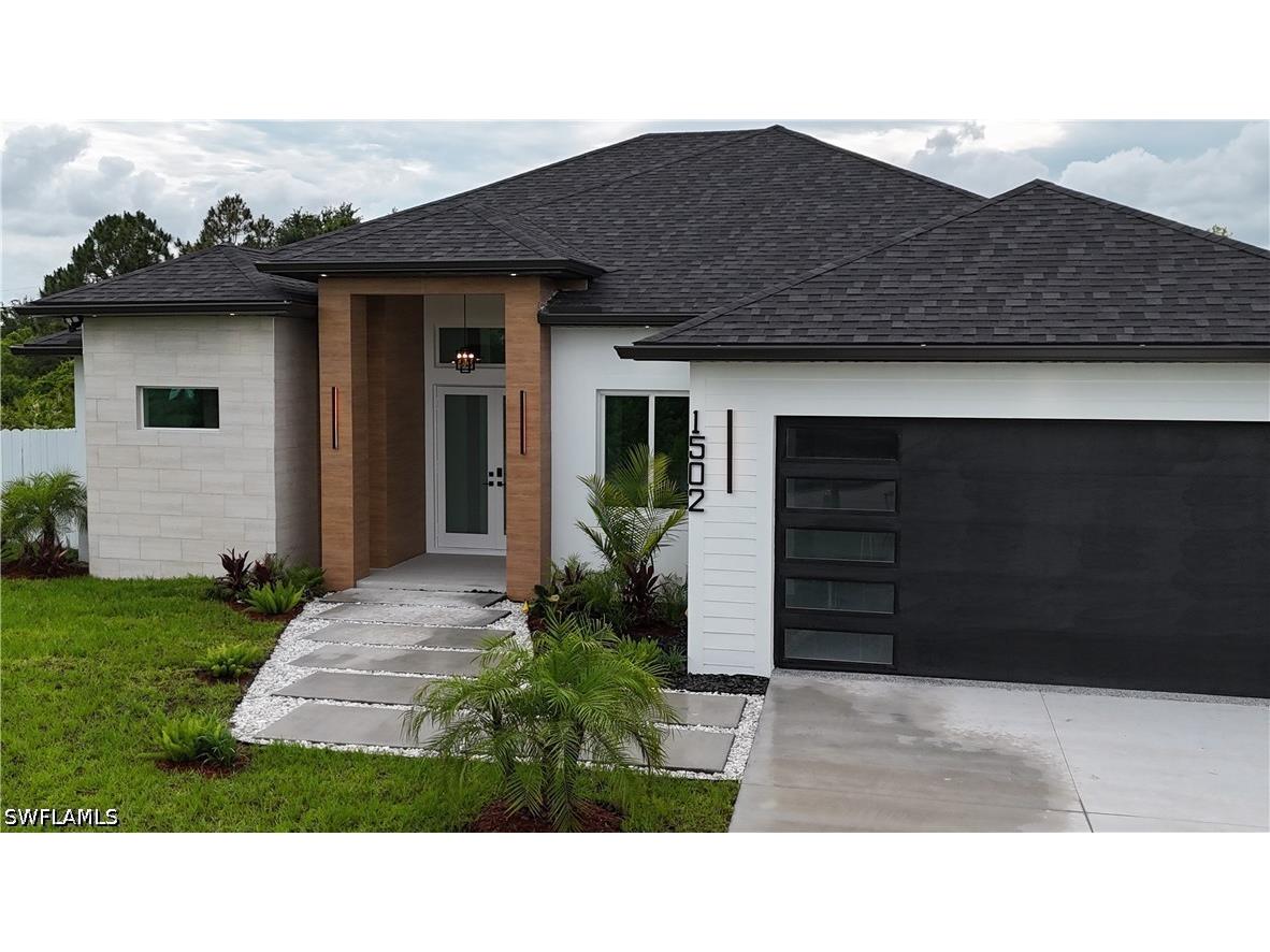 1502 Sara Avenue S Lehigh Acres FL 33976 226020678 image4