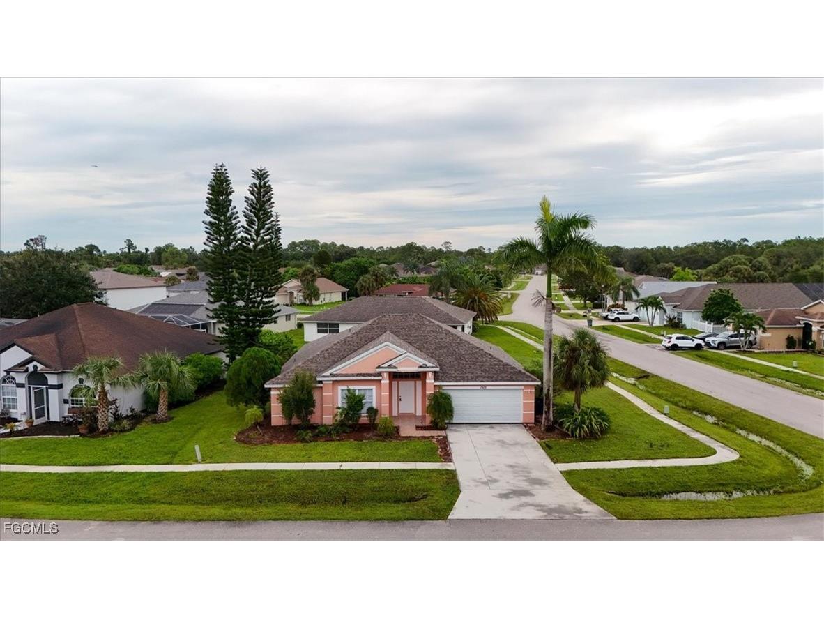 1502 Scholar Court Lehigh Acres FL 33971 2025011229 image2