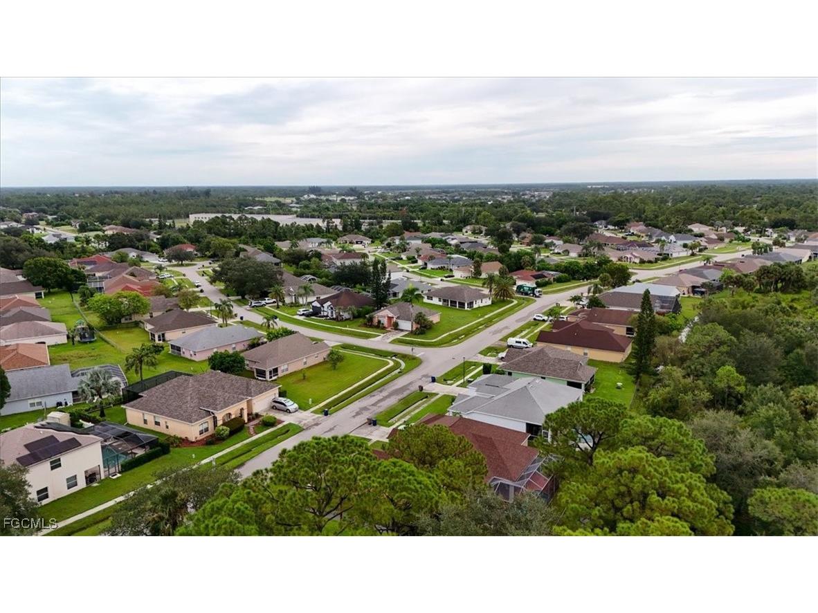 1502 Scholar Court Lehigh Acres FL 33971 2025011229 image27
